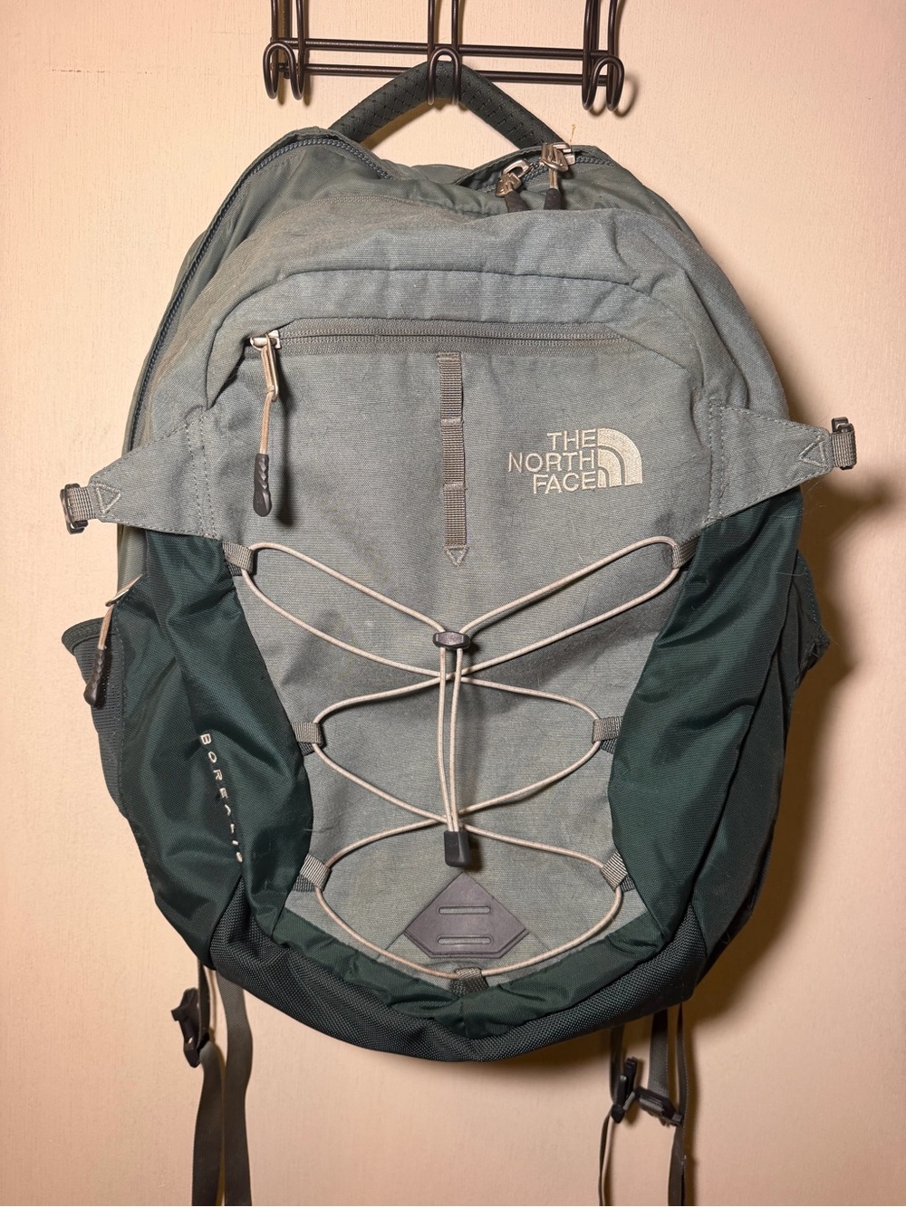 Northface Borealis Woman’s backpack